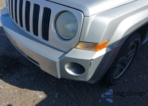 2009 Jeep Patriot Sport from USA, damaged, VIN 1J4FT28B29D110728